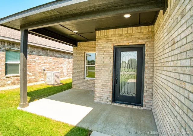 5th image of 212 Cottonwood St, Calera, OK 74730 | MLS# 2623500