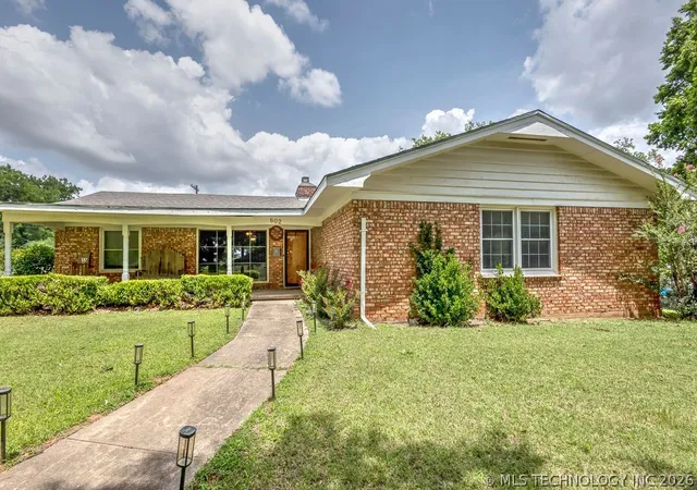 Homes for sale in Waurika, OK | 602 E B, Waurika, OK 73573 | MLS# 2623491