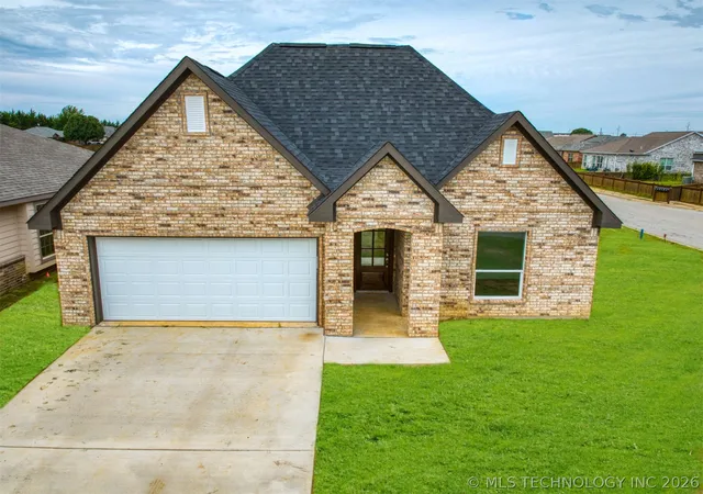 1st image of 1197 Wild Indigo Cir, Calera, OK 74730 | MLS# 2623503
