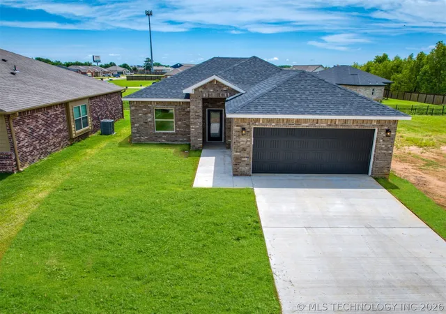 1st image of 1190 Wild Indigo Cir, Calera, OK 74730 | MLS# 2623504
