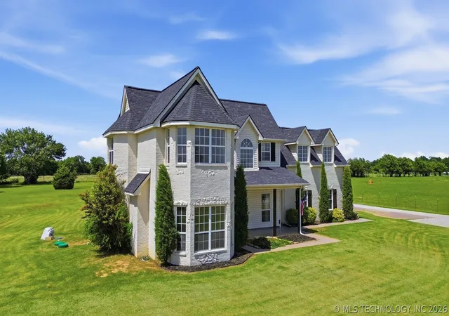 Homes for sale in Collinsville, OK | 7855 E 116Th St N, Collinsville, OK 74021 | MLS# 2623434