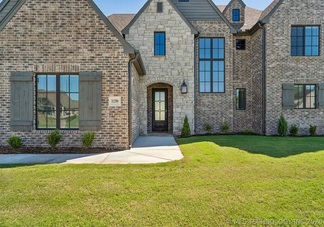Photo 2 of Single family home for sale at 11290 S 220th Eastavenue, Broken Arrow, OK 74014 | MLS# 2623528 | Listing updated on 2026-08-20