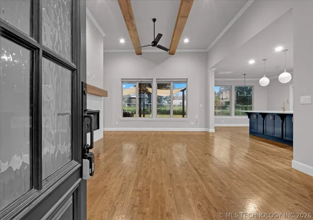 Photo 2 of Sale Pending at 4881 W 77th Street S, Tulsa, OK 74132 | MLS# 2622496 | Listing updated on 2026-09-29