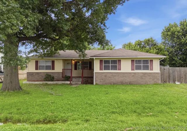 Photo 1 of Single family home for sale at 3411 S 213th Eastavenue, Broken Arrow, OK 74014 | MLS# 2623477 | Listing updated on 2026-08-20
