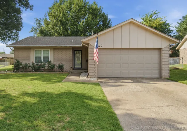 1st image of 530 E D St, Jenks, OK 74037 | MLS# 2623468
