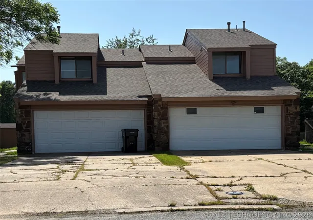 Homes for sale in Broken Arrow, OK | 2900 S Juniper Ave, Broken Arrow, OK 74012 | MLS# 2623575