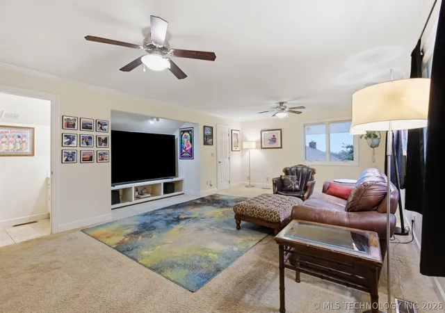 4th image of 209 Walnut Cir, Grove, OK 74344 | MLS# 2623566