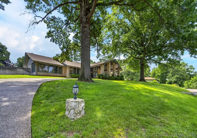 Photo 3 of Single family home for sale at 6415 S Knoxville Ave, Tulsa, OK 74136 | MLS# 2623193 | Listing updated on 2026-10-01