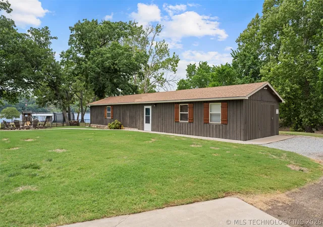 Homes for sale in Afton, OK | 25815 S Horsecreek Dr, Afton, OK 74331 | MLS# 2623144