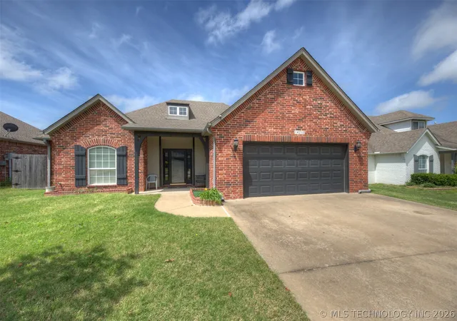 Homes for sale in Bixby, OK | 14210 S Toledo Ave, Bixby, OK 74008 | MLS# 2623639