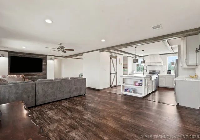 Photo 3 of Manufactured home for sale at 17762 Harreld Rd, Beggs, OK 74421 | MLS# 2621662 | Listing updated on 2026-09-17