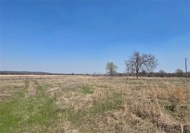 Homes for sale in Henryetta, OK | 6725 Cypress Rd S, Henryetta, OK 74437 | MLS# 2623657