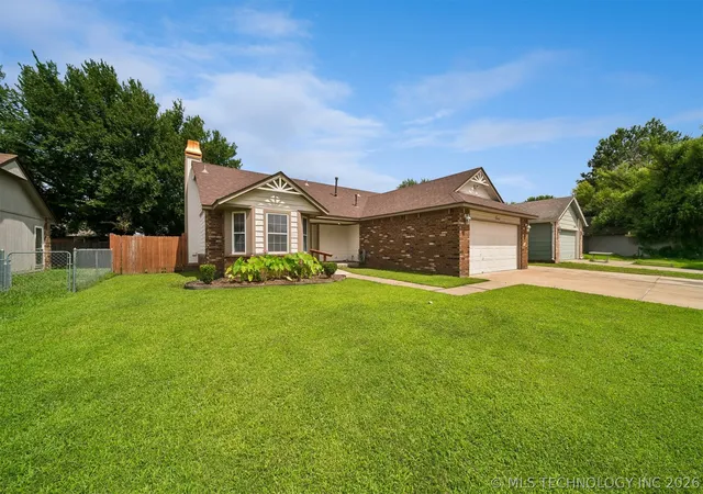 Homes for sale in Mounds, OK | 17673 S Tacoma St, Mounds, OK 74047 | MLS# 2623569