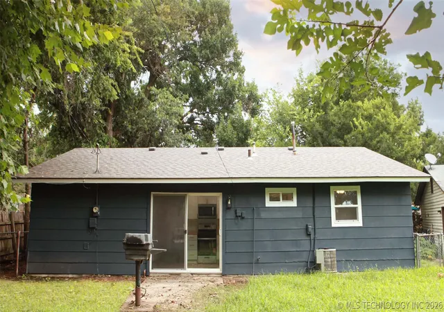 Homes for sale in Sapulpa, OK | 218 W Portland Ave, Sapulpa, OK 74066 | MLS# 2623656