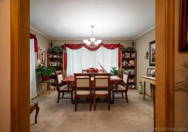 Homes for sale in Bartlesville, OK | 914 Se Delaware Ave, Bartlesville, OK 74003 | MLS# 2608236
