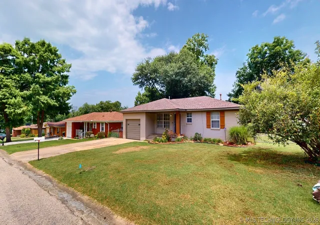Homes for sale in Ada, OK | 1830 E 17th, Ada, OK 74820 | MLS# 2623687