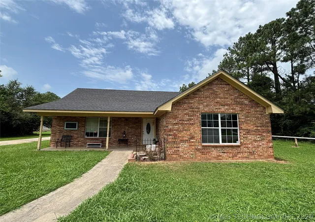 Homes for sale in Durant, OK | 1011 N 49th, Durant, OK 74701 | MLS# 2623403