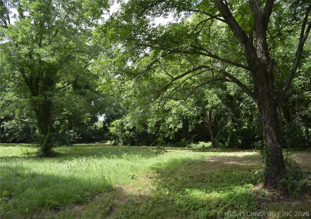 Homes for sale in Hugo, OK | 64 S Hwy 109, Hugo, OK 74743 | MLS# 2623718
