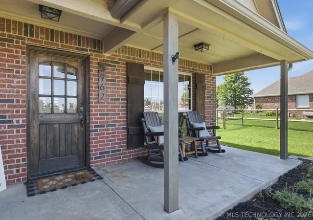 3rd image of 5962 E 136Th Pl, Collinsville, OK 74021 | MLS# 2623546