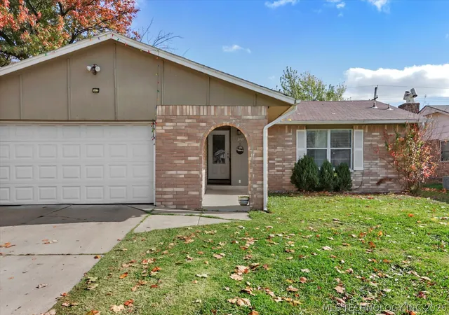 Photo 1 of Single family home for sale at 2781 S 136th E Eastplace, Tulsa, OK 74134 | MLS# 2623733 | Listing updated on 2026-08-20