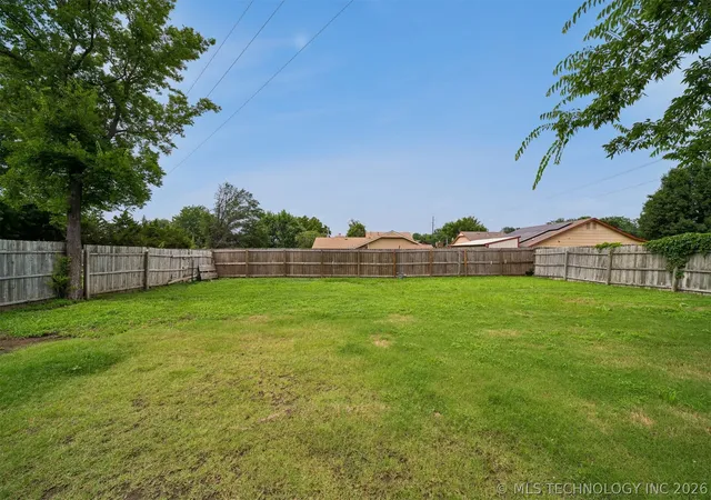 19th image of 479 E 137th St, Glenpool, OK 74033 | MLS# 2623071