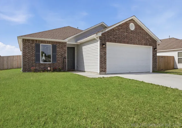 Homes for sale in Coweta, OK | 23709 E 117th Pl S, Coweta, OK 74429 | MLS# 2623204
