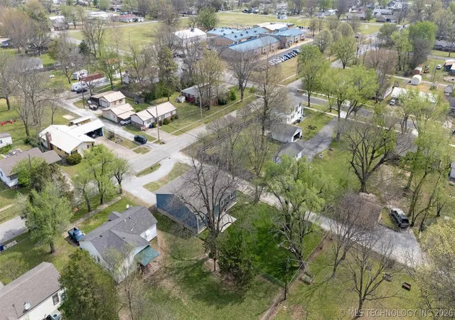 41st image of 517 W Clyde Ave, Vinita, OK 74301 | MLS# 2614915