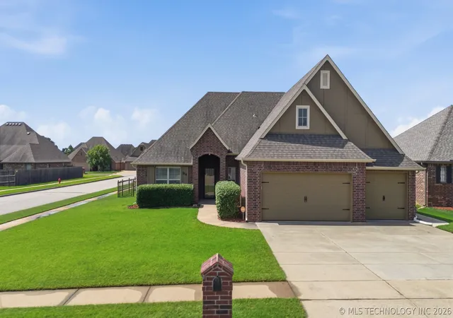 Homes for sale in Owasso, OK | 7514 E 83rd Pl N, Owasso, OK 74055 | MLS# 2623741