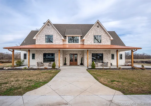 Homes for sale in Stonewall, OK | 21670 County Road 3 Dr, Stonewall, OK 74871 | MLS# 2623770