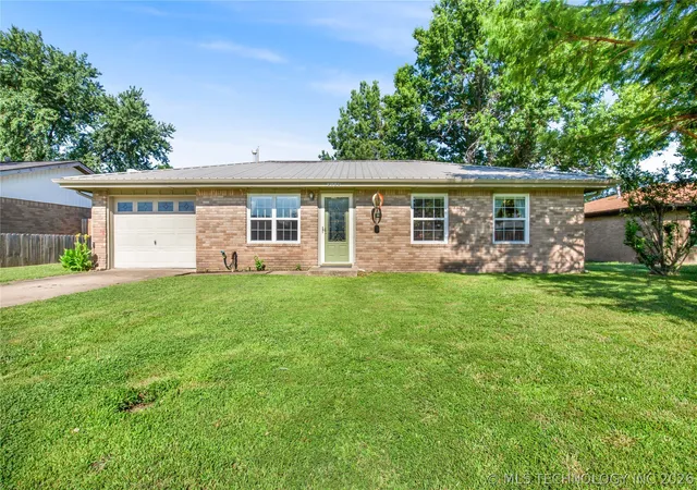 Homes for sale in Miami, OK | 3112 M St Nw, Miami, OK 74354 | MLS# 2623714