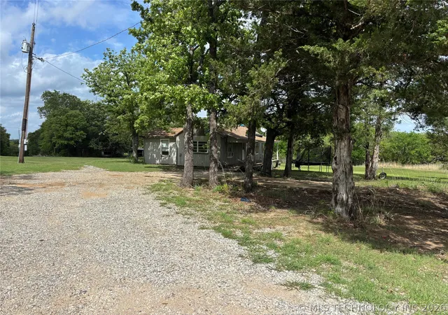 Photo 3 of Single family home for sale at 17144 County Rd 1480, Ada, OK 74820 | MLS# 2623776 | Listing updated on 2026-08-21