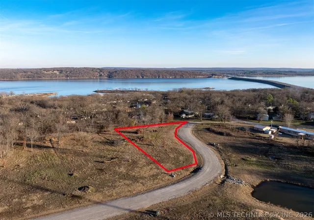 Homes for sale in Wagoner, OK | 74124 S Fir Dr, Wagoner, OK 74467 | MLS# 2623787