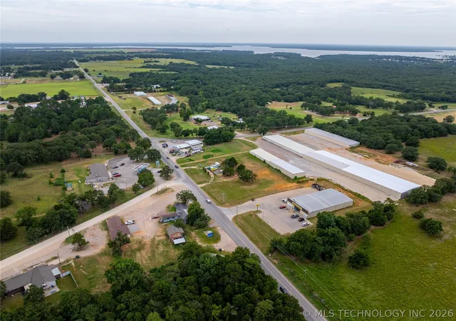 4th image of 001 Enos Rd, Kingston, OK 73439 | MLS# 2623792