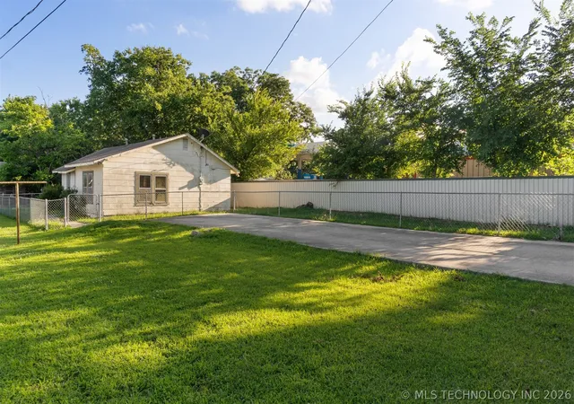 3rd image of 312 E Florida St, Durant, OK 74701 | MLS# 2623796
