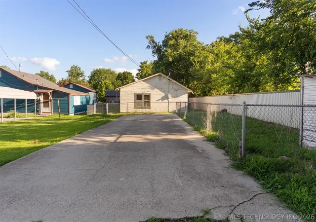 4th image of 312 E Florida St, Durant, OK 74701 | MLS# 2623796