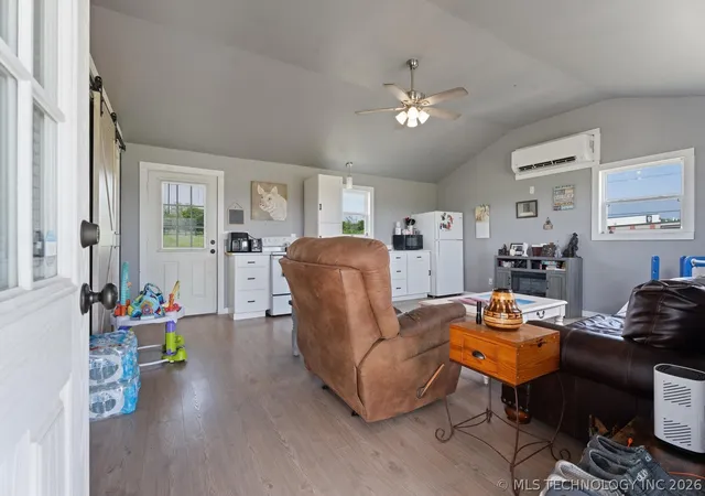 Photo 3 of Single family home for sale at 14935 E 380 Road, Claremore, OK 74017 | MLS# 2622922 | Listing updated on 2026-08-20