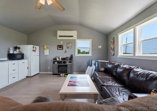 Photo 4 of Single family home for sale at 14935 E 380 Road, Claremore, OK 74017 | MLS# 2622922 | Listing updated on 2026-08-20