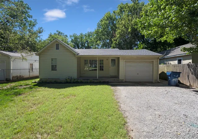 Homes for sale in Vinita, OK | 415 N Gunter St, Vinita, OK 74301 | MLS# 2623634