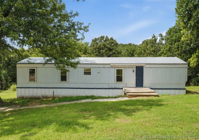 Homes for sale in Sand Springs, OK | 10231 Heritage Hills Dr, Sand Springs, OK 74063 | MLS# 2623808