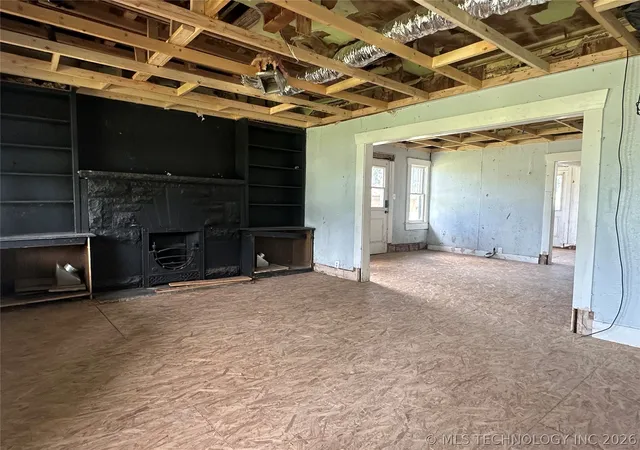 Homes for sale in Okmulgee, OK | 1126 E 4Th St, Okmulgee, OK 74447 | MLS# 2623801