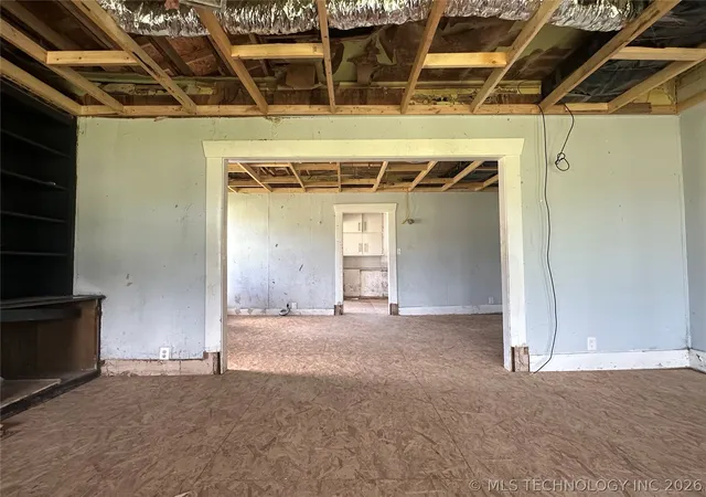 Homes for sale in Okmulgee, OK | 1126 E 4Th St, Okmulgee, OK 74447 | MLS# 2623801