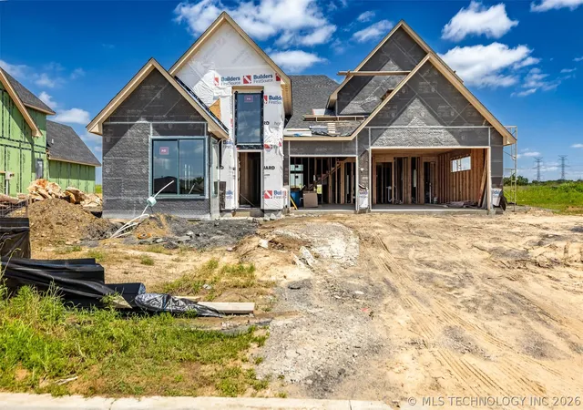 1st image of 2701 E 134th Cir S, Bixby, OK 74008 | MLS# 2623572