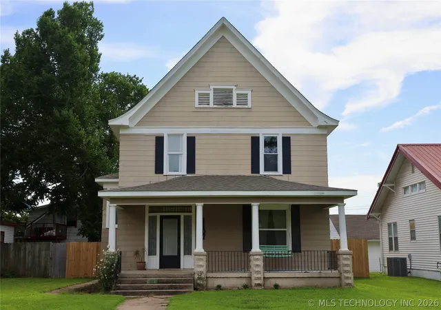 Homes for sale in Bartlesville, OK | 1107 S Keeler Ave, Bartlesville, OK 74003 | MLS# 2623844