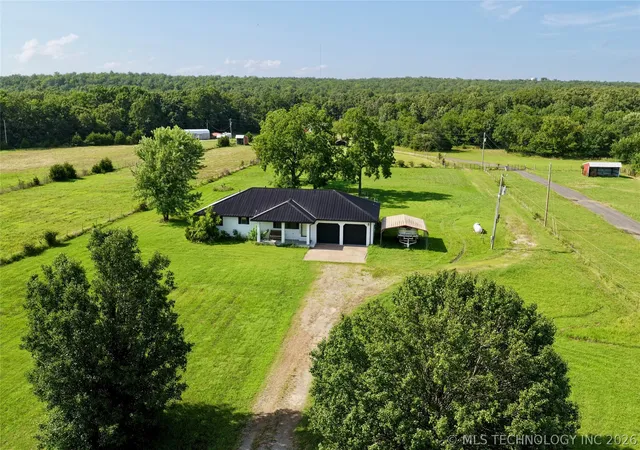 Homes for sale in Porum, OK | 430211 Texanna Rd, Porum, OK 74455 | MLS# 2623713