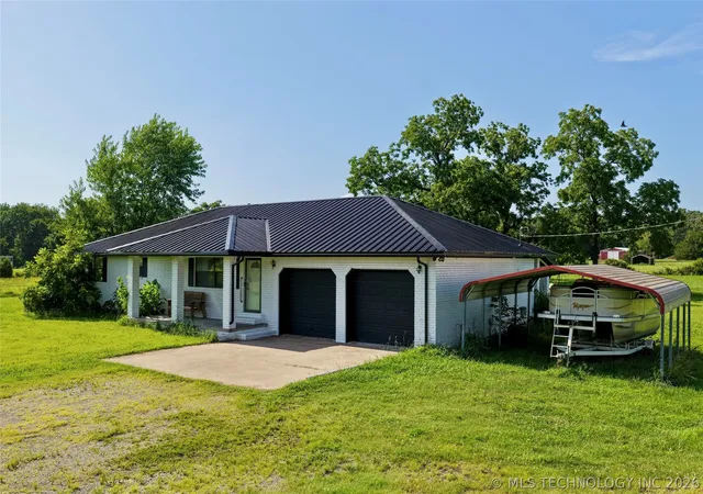 Homes for sale in Porum, OK | 430211 Texanna Rd, Porum, OK 74455 | MLS# 2623713