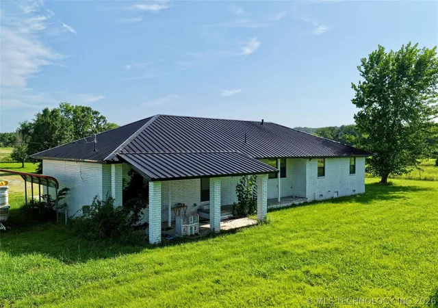 Homes for sale in Porum, OK | 430211 Texanna Rd, Porum, OK 74455 | MLS# 2623713