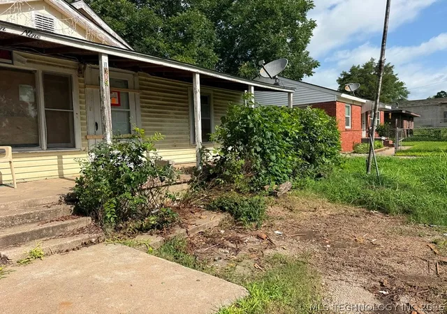 Photo 2 of Sale Pending at 1309 S Oak Ave, Bartlesville, OK 74003 | MLS# 2623860 | Listing updated on 2026-08-28