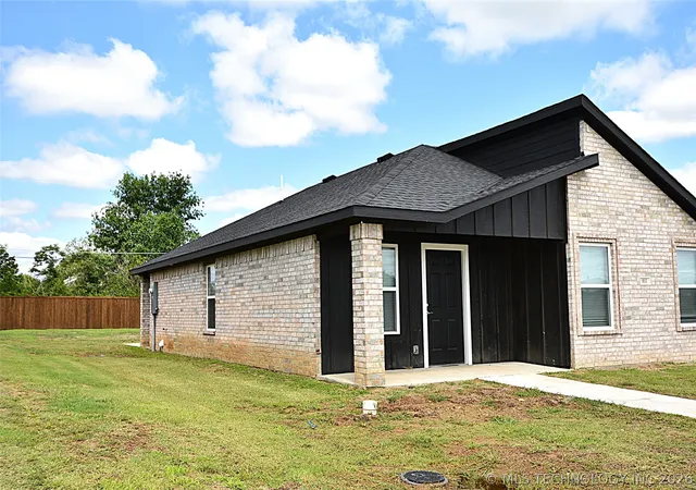 Homes for sale in Seminole, OK | 833 Elm St, Seminole, OK 74868 | MLS# 2623589