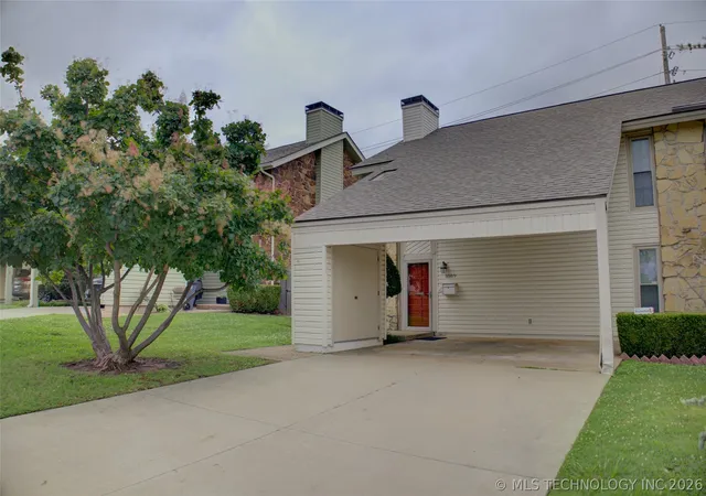 Photo 2 of Sale Pending at 5509 E 48th Place #5, Tulsa, OK 74135 | MLS# 2623815 | Listing updated on 2026-08-20