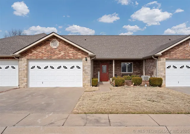 5th image of 607 St Andrews Cir, Grove, OK 74344 | MLS# 2614913